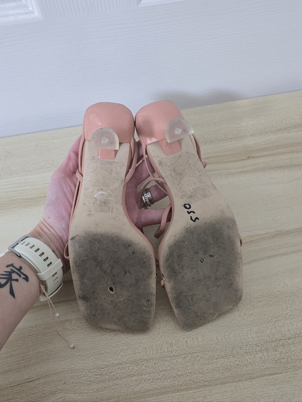 Jeffrey Campbell Fluxx Tan/nude Strappy Kitten Heel Thong Sandals Size 6.5 - Picture 8 of 9